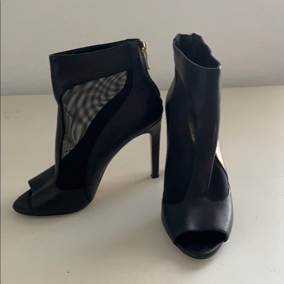 BCBG booties - Picture 4 of 5